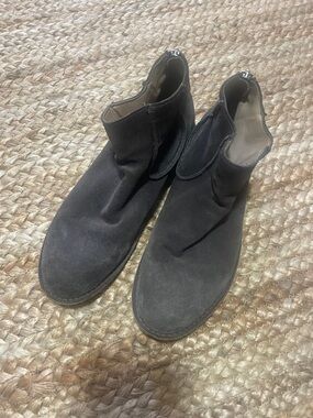 Officine Creative Gray Suede Ankle Boots, size IT 38